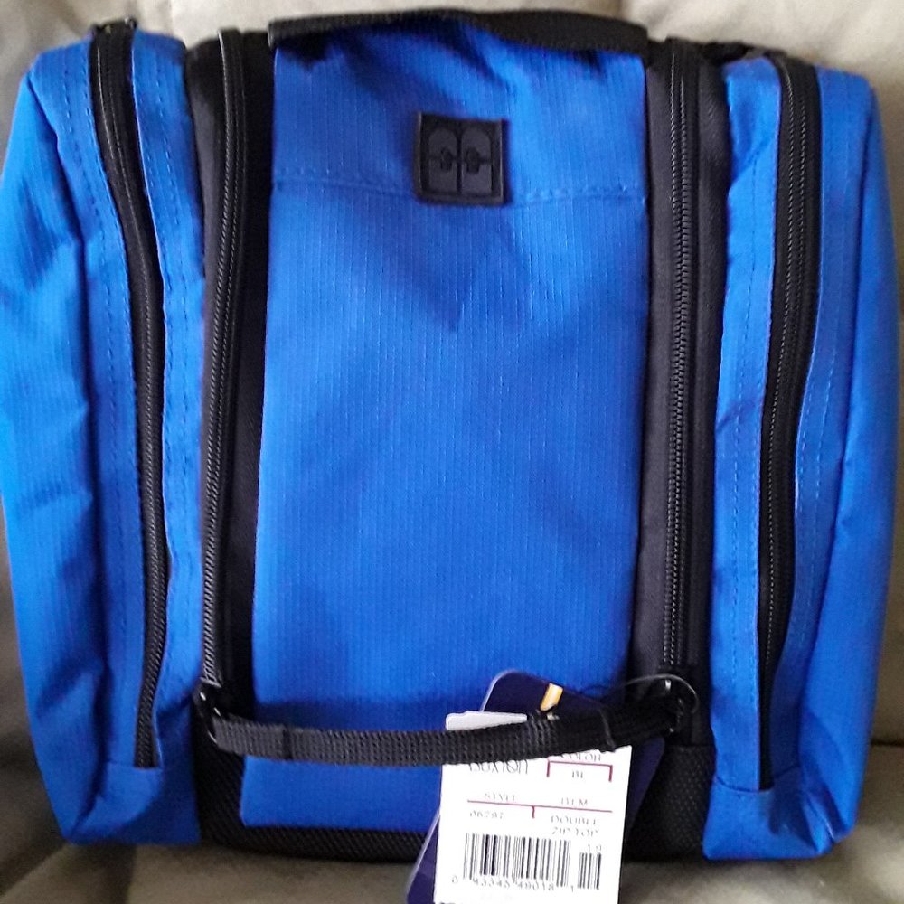BUXTON TRAVEL/SHAVE/TOILETRY case nwt's